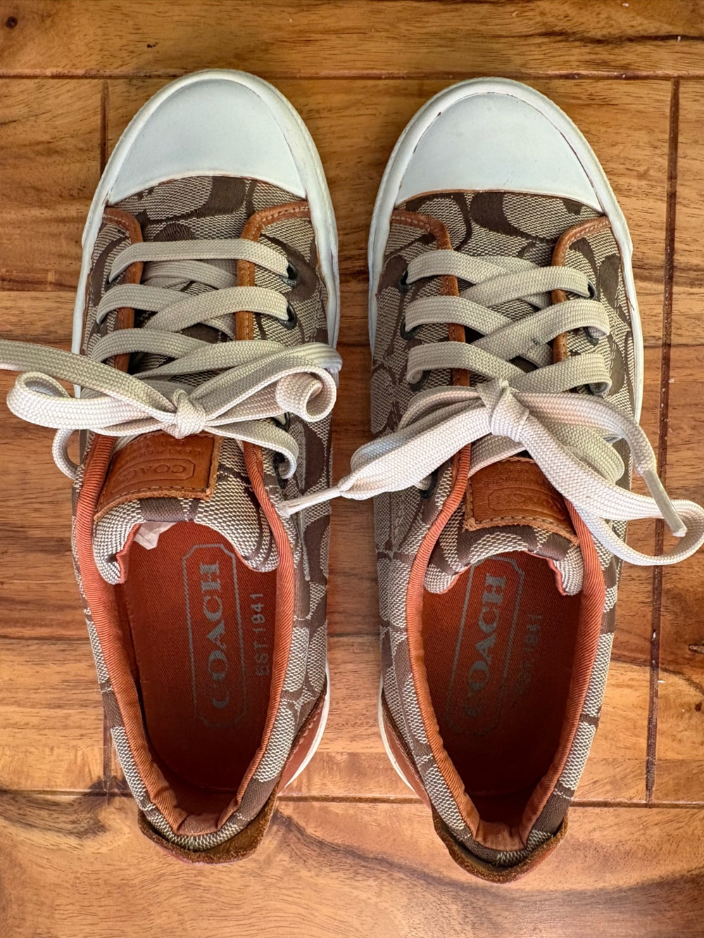 Size 7 Coach Tan/Brown Signature Canvas designer Sneakers with White Toe womens - Picture 2 of 11